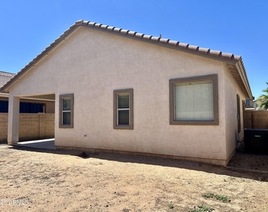770 W Fruit Tree Lane - Photo Thumbnail 23