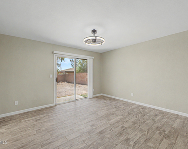 5527 W Cortez Street - Photo Thumbnail 12