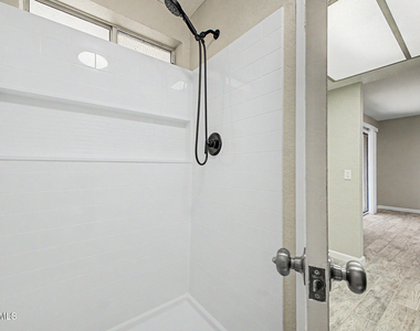 5527 W Cortez Street - Photo Thumbnail 16