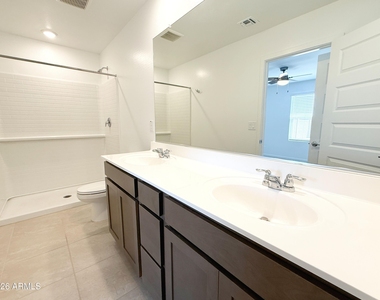 32300 N Hermon Road - Photo Thumbnail 11