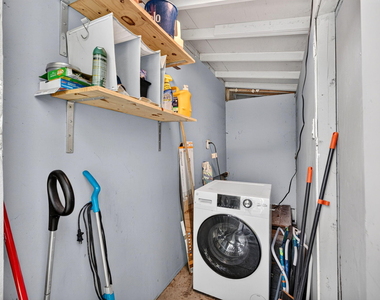 2702 Ne 9th Avenue - Photo Thumbnail 26