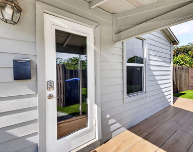 2702 Ne 9th Avenue - Photo Thumbnail 28