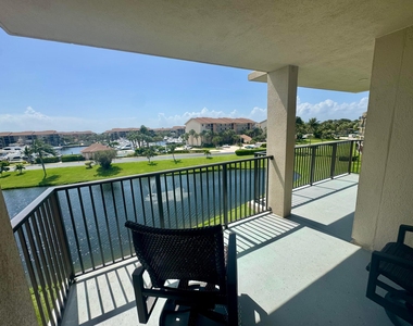 601 Seafarer Circle - Photo Thumbnail 32