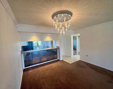 601 Seafarer Circle - Photo Thumbnail 36