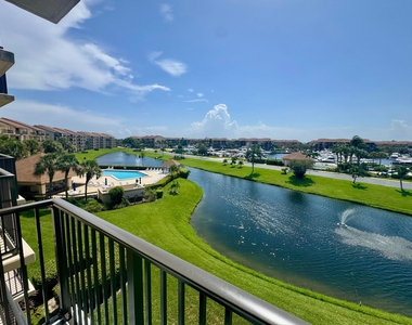 601 Seafarer Circle - Photo Thumbnail 41
