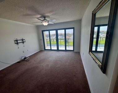 601 Seafarer Circle - Photo Thumbnail 28