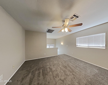 12960 N B Street - Photo Thumbnail 9