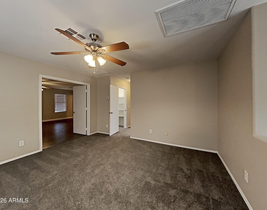 12960 N B Street - Photo Thumbnail 7