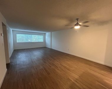 4108 N Pine Island Road - Photo Thumbnail 2