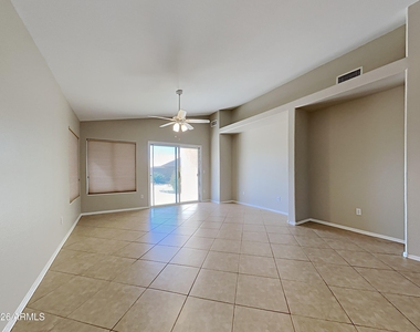 9305 E Medina Avenue - Photo Thumbnail 3