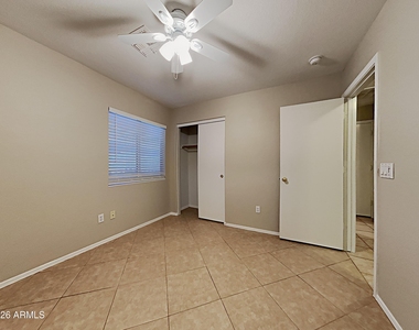 9305 E Medina Avenue - Photo Thumbnail 9