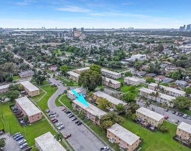 306 Nw 84th Terrace - Photo Thumbnail 8