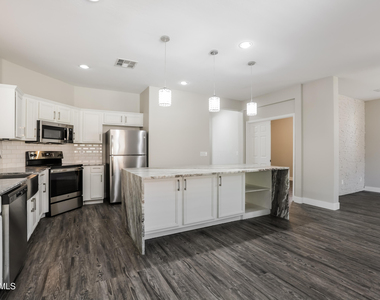 9314 W Williams Street - Photo Thumbnail 1
