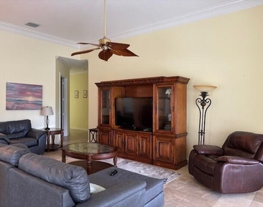11595 Sw Rockingham Drive - Photo Thumbnail 2