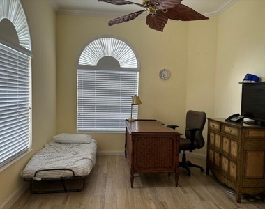 11595 Sw Rockingham Drive - Photo Thumbnail 10