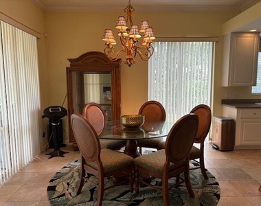 11595 Sw Rockingham Drive - Photo Thumbnail 3