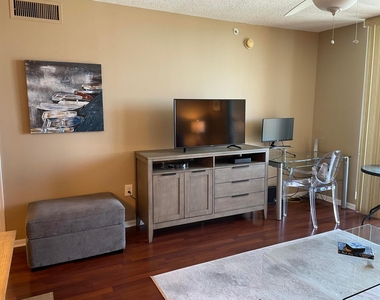 651 Okeechobee Boulevard - Photo Thumbnail 10