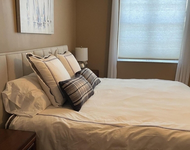 651 Okeechobee Boulevard - Photo Thumbnail 13