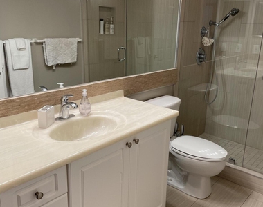 651 Okeechobee Boulevard - Photo Thumbnail 17