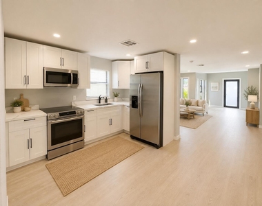 472 Nw 2nd Terrace - Photo Thumbnail 6