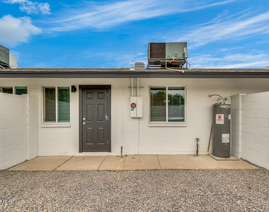 1648 W Colter Street - Photo Thumbnail 11