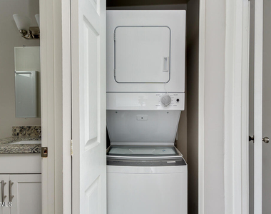 1648 W Colter Street - Photo Thumbnail 8