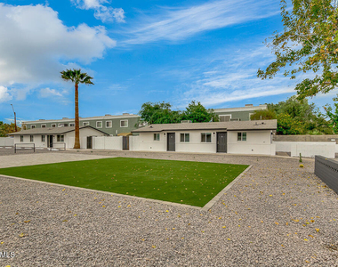 1648 W Colter Street - Photo Thumbnail 14