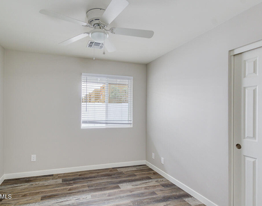 1648 W Colter Street - Photo Thumbnail 7