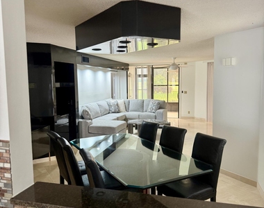 15321 Strathearn Drive - Photo Thumbnail 16