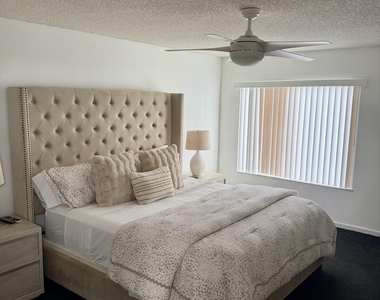 15321 Strathearn Drive - Photo Thumbnail 4