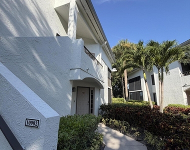 15321 Strathearn Drive - Photo Thumbnail 2