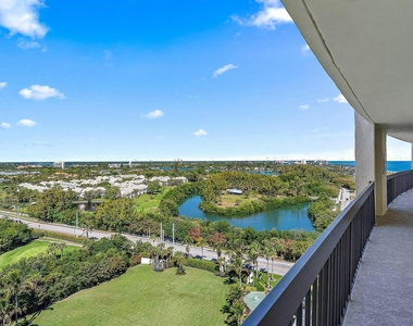 400 Ocean Trail Way - Photo Thumbnail 12