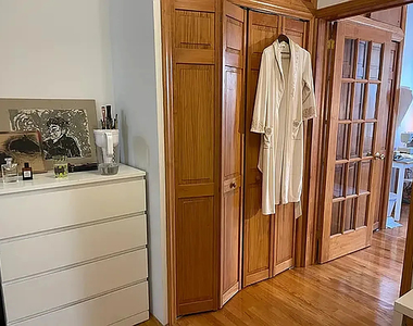 314 East 11th Street - Photo Thumbnail 2