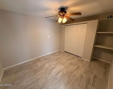 662 E Avenue - Photo Thumbnail 5