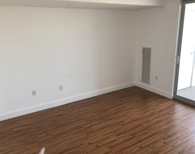 1830 Radius Drive - Photo Thumbnail 5