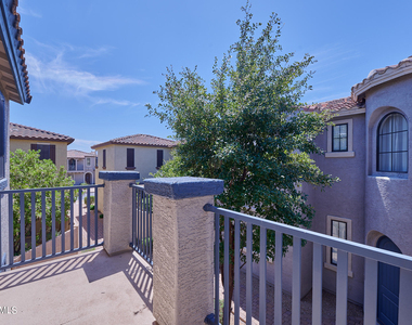 2340 W Dusty Wren Drive - Photo Thumbnail 22