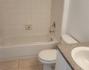 5005 Wiles Road - Photo Thumbnail 13