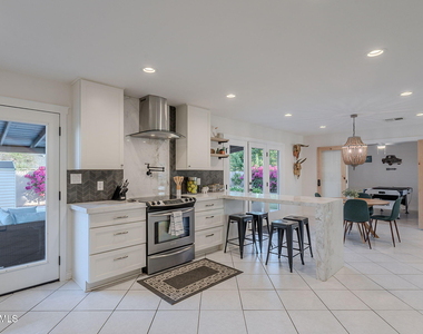 8263 E Cypress Street - Photo Thumbnail 10