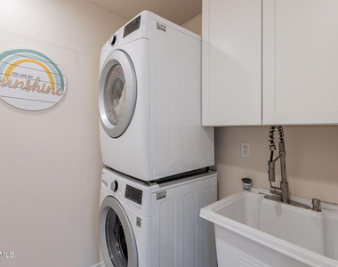 8263 E Cypress Street - Photo Thumbnail 38