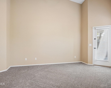 9161 W Salter Drive - Photo Thumbnail 23