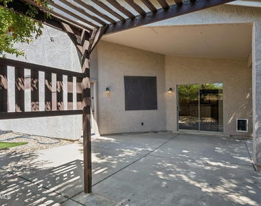 9161 W Salter Drive - Photo Thumbnail 47