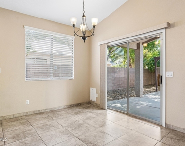 9161 W Salter Drive - Photo Thumbnail 17