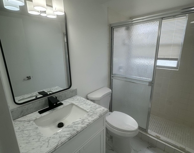 165 Brighton D - Photo Thumbnail 5