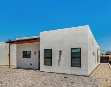14401 N Alto Street - Photo Thumbnail 13