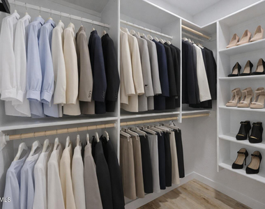 502 S Crismon Road - Photo Thumbnail 9