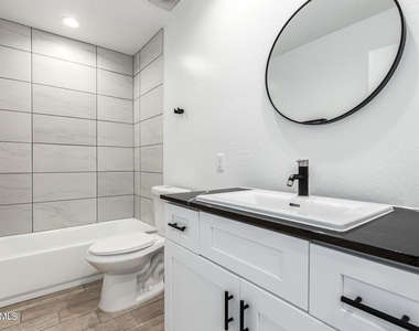 502 S Crismon Road - Photo Thumbnail 11
