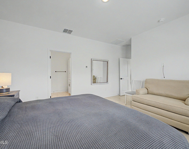 42385 W Rojo Street - Photo Thumbnail 23