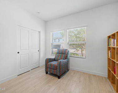 42385 W Rojo Street - Photo Thumbnail 28