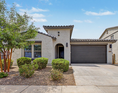 42385 W Rojo Street - Photo Thumbnail 8