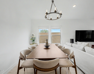 42385 W Rojo Street - Photo Thumbnail 18